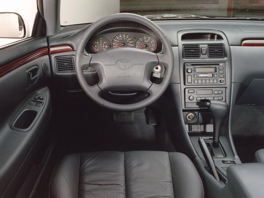  Toyota Camry Solara Coupe 1999 года  (фото 7 из 10)